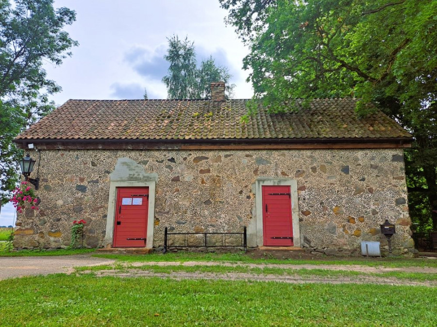 Holiday home “Bramberģes pils namiņš” (Bramberģe Manor House)