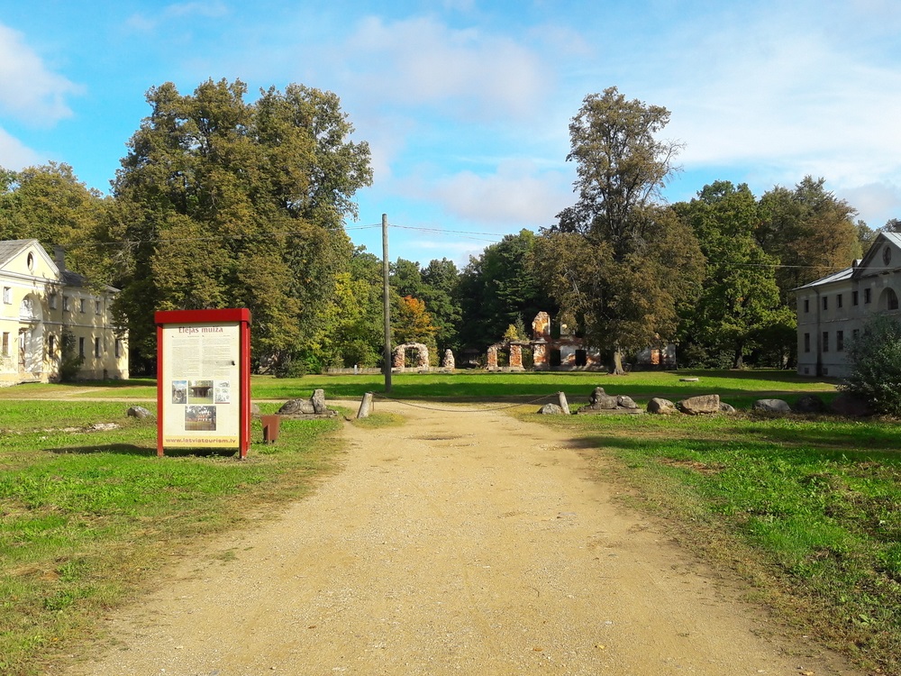 Eleja Manor Park