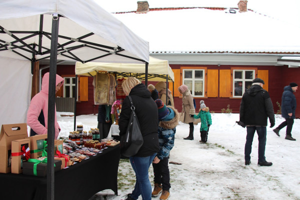 Atvērta pieteikšanās Ziemas saulgriežu tirdziņam Vecpilsētā