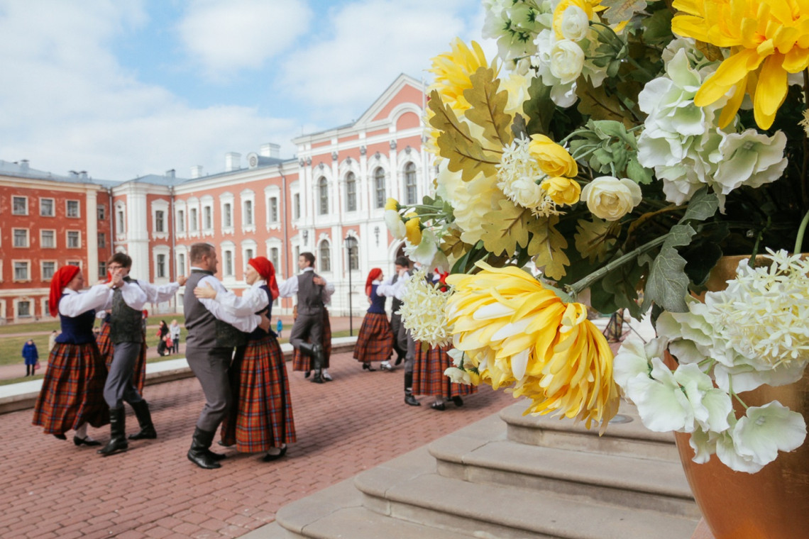 9. aprīlī Jelgavas pils parkā Lieldienu pastaiga visai ģimenei